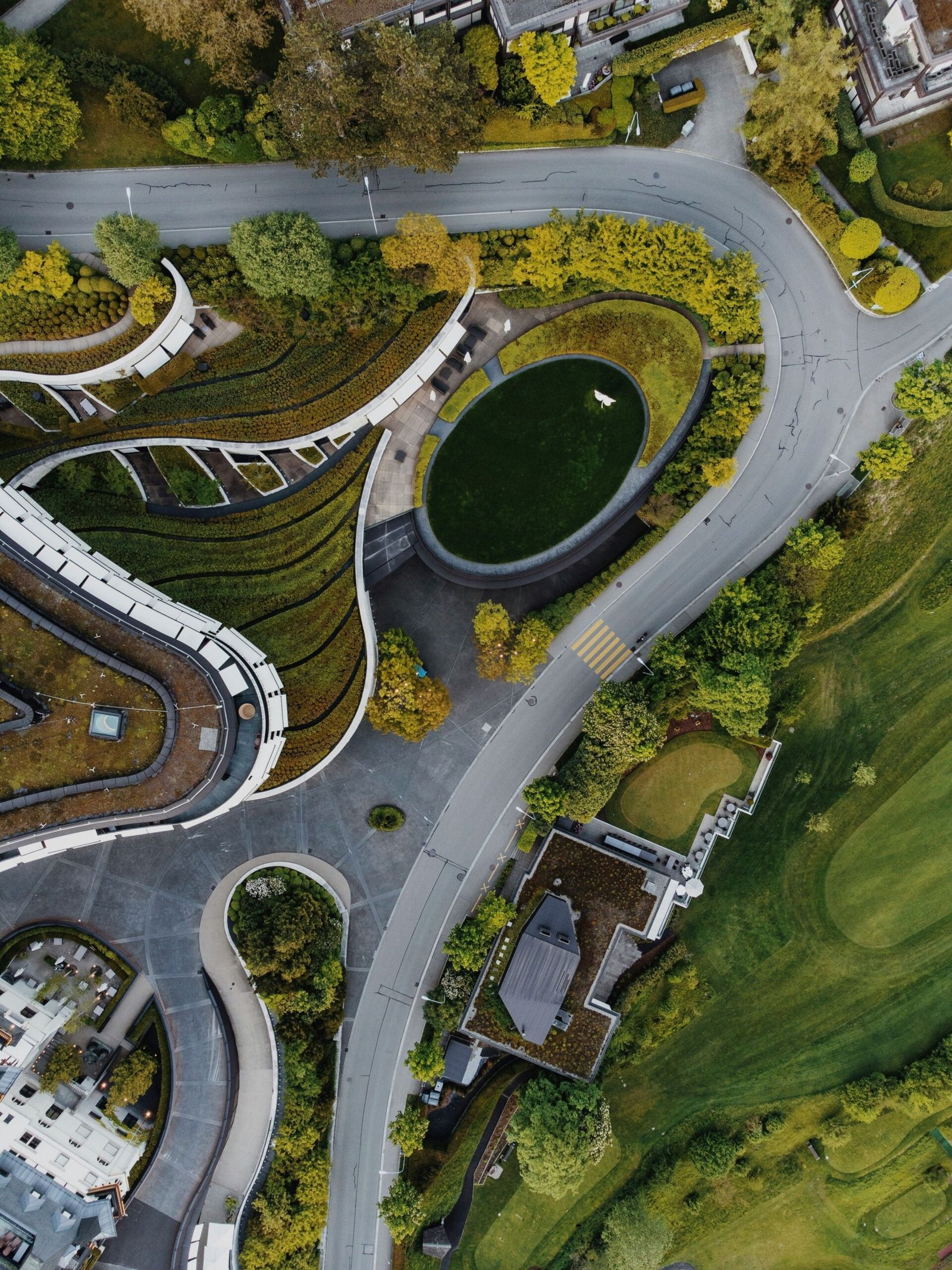 Environmental Architecture and Efficiency